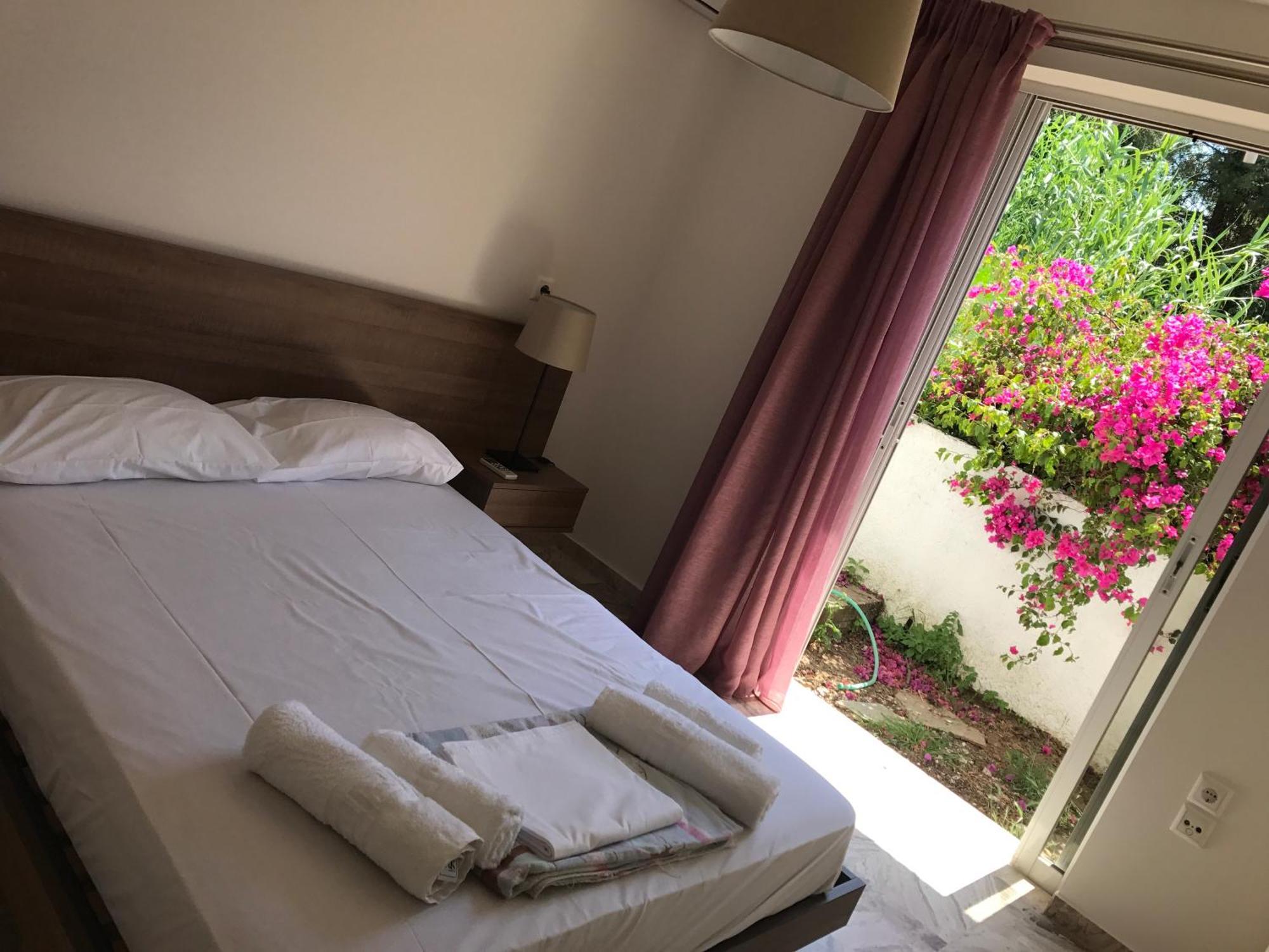 Villa Pinelopi Kalamata Ngoại thất bức ảnh